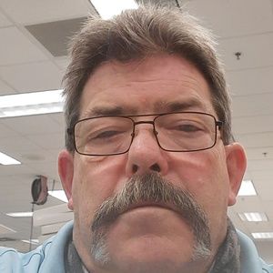 Meet your Posher, Bob